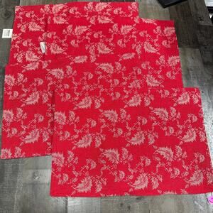 Placemats, Martha Stewart Red Floral Pattern CHristmas, 19" x 13", set of 4, EUC